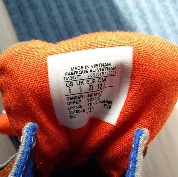 One Star Converse - Picture 5 of 5